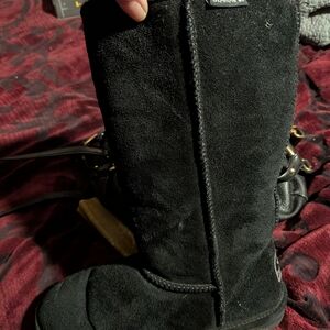 BearPaw Black Winter Boots